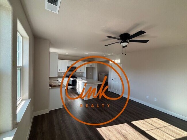 Foto del edificio - NEW! Beautiful Gardnerville Townhouse with...