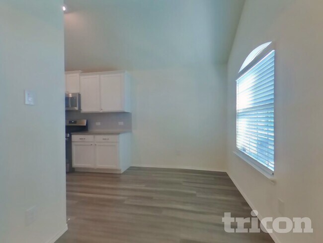 Foto del edificio - 14469 Cloudview Way