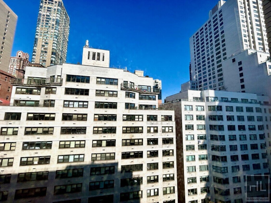 Foto del edificio - EAST 63 STREET