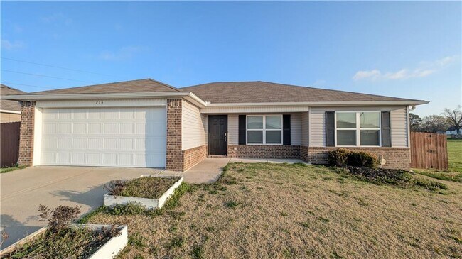 Foto del edificio - 716 NW 71st Ave