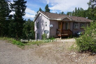 Building Photo - 34772 Whispering Pines Trail