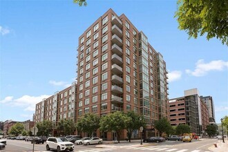 Building Photo - 1450 Washington St