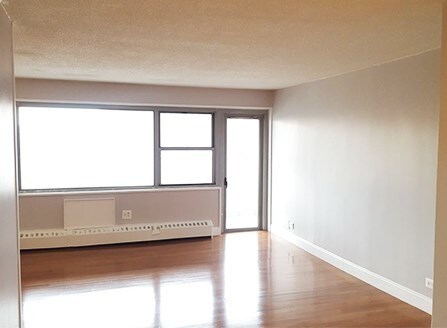Foto del edificio - 1131 Ogden Ave