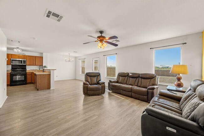 Building Photo - 1189 Shadow Creek Blvd