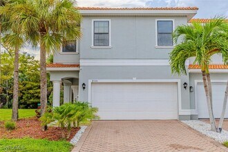 Building Photo - 15326 Summit Pl Cir