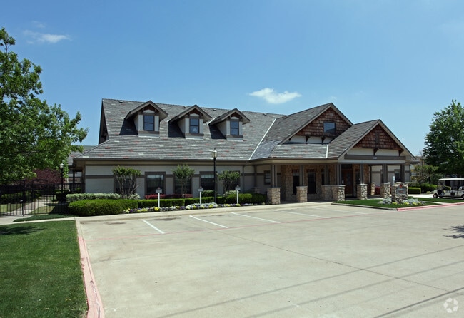 Building Photo - Park at Rolling Hills