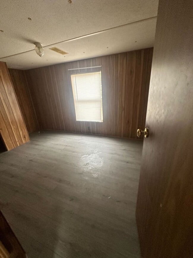 Building Photo - Available Now! Rent this 2 bedroom, 2 bathroom home in Aiken! Apply Now!