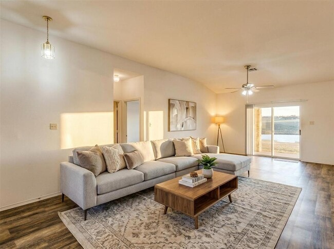 Building Photo - 1644 Co Rd 139