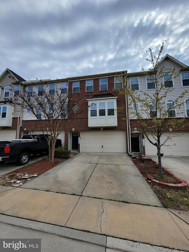 10247 Fountain Cir, Manassas, VA 20110 Townhome Rentals in Manassas