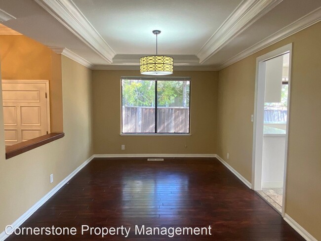 Building Photo - 4 br, 2.5 bath House - 10176 English Oak Way