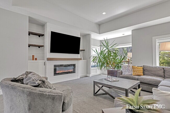 Foto del edificio - Spacious 6-Bedroom Retreat in Rockford with 3.5 Luxurious Baths