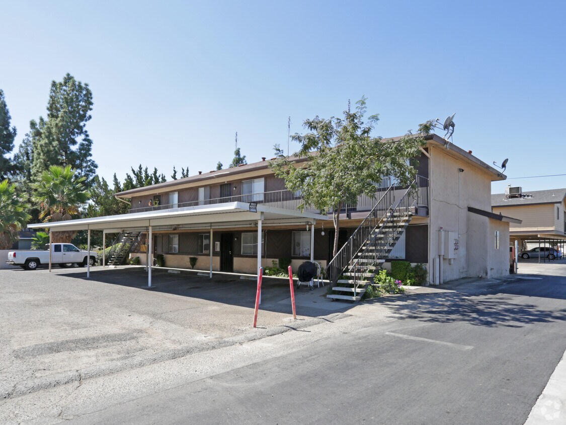 Primary Photo - Northeast Manor