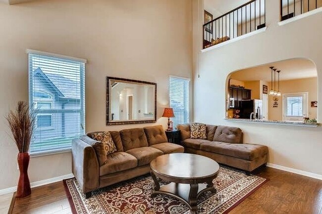 Building Photo - 1428 Bess Cove