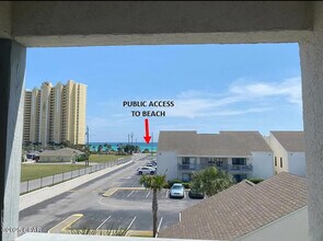Building Photo - 17614 Front Beach Rd