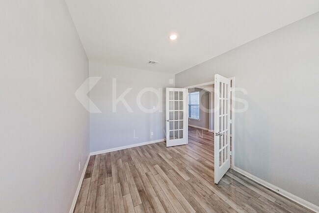 Building Photo - 4133 Well Made Rd