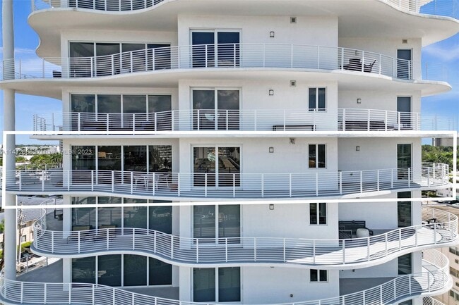 Building Photo - 612 Bayshore Dr
