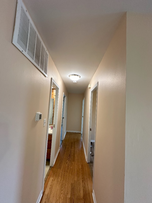 Building Photo - 508 Kenyon Ave