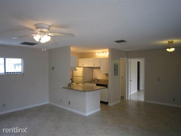Building Photo - 5 Crossings Cir