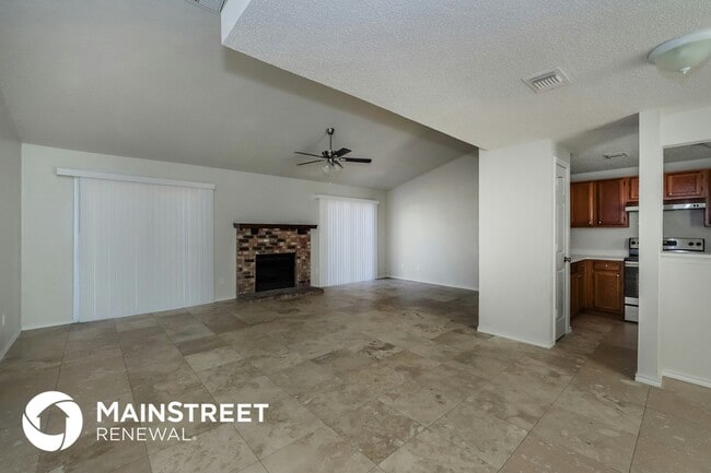 Building Photo - 3805 Big Leaf Ln