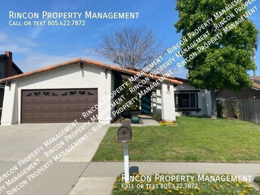 Primary Photo - Newly Updated East Ventura Home-- 4 Bedroo...