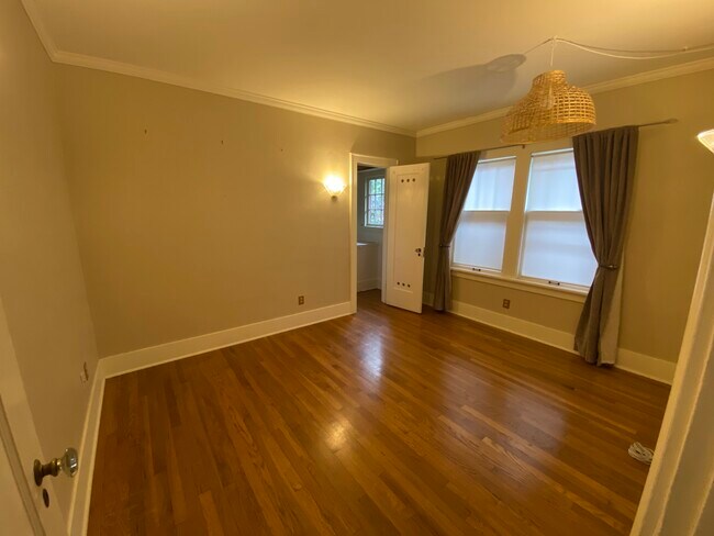 Main bedroom - 1501 N Cedar St