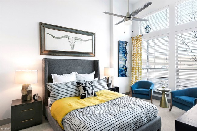 Foto del edificio - 2 br, 2 bath Flat - 305 W Broadway Ave