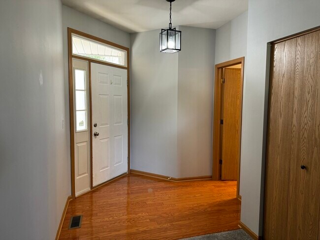 Building Photo - 16446 Newcastle Way