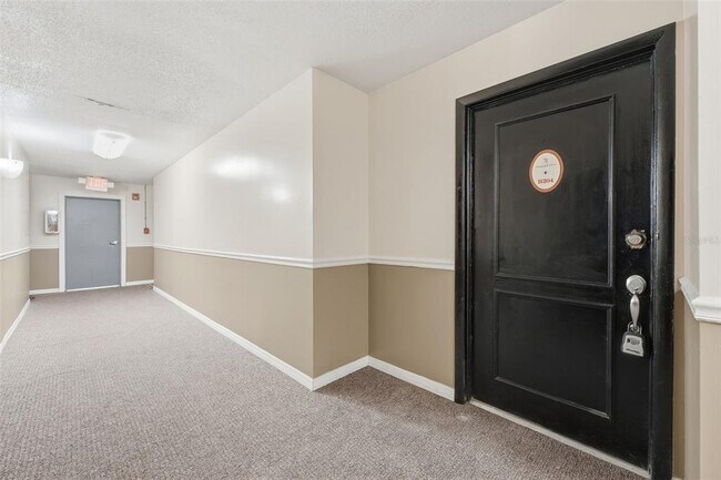 Foto del edificio - 1695 Lee Rd