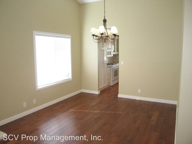 Building Photo - 3 br, 2 bath House - 28211 Tamarack Lane