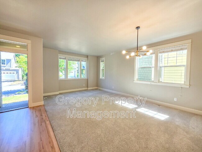 Foto del edificio - 15327 128th Ave NE