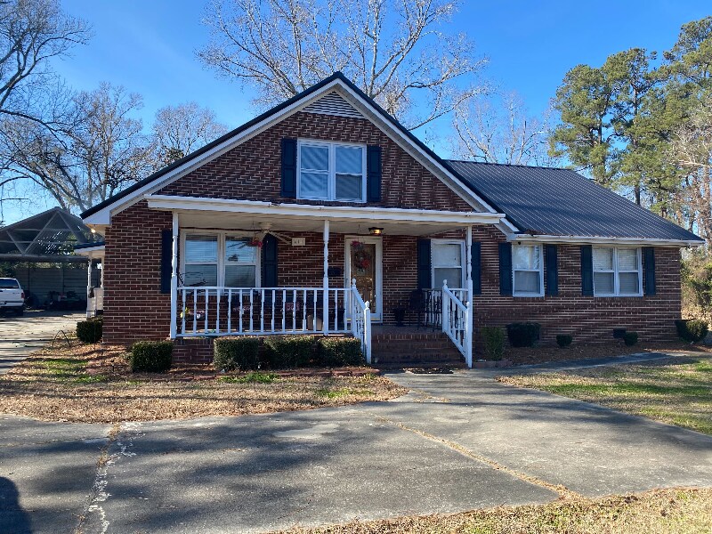 419 Oak St Chadbourn, NC 28431 Alquileres en Chadbourn, NC