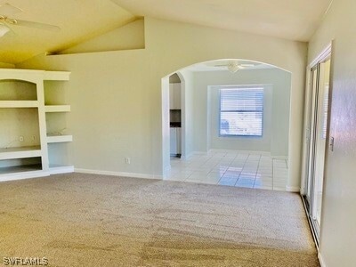 Foto del edificio - 18477 Sunflower Rd