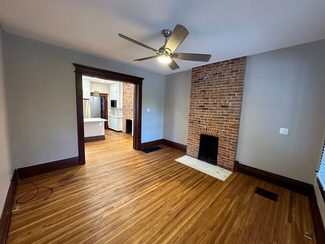 Building Photo - W 8th Ave 403-405 &amp; Belmont Ave 1523 RGI