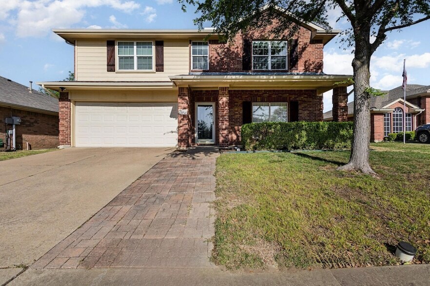 Foto principal - 1801 Country Walk Ln