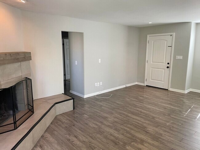 Foto del edificio - 2116 Clover St