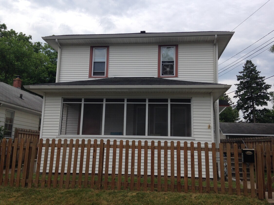Primary Photo - 1510 Kinyon Street