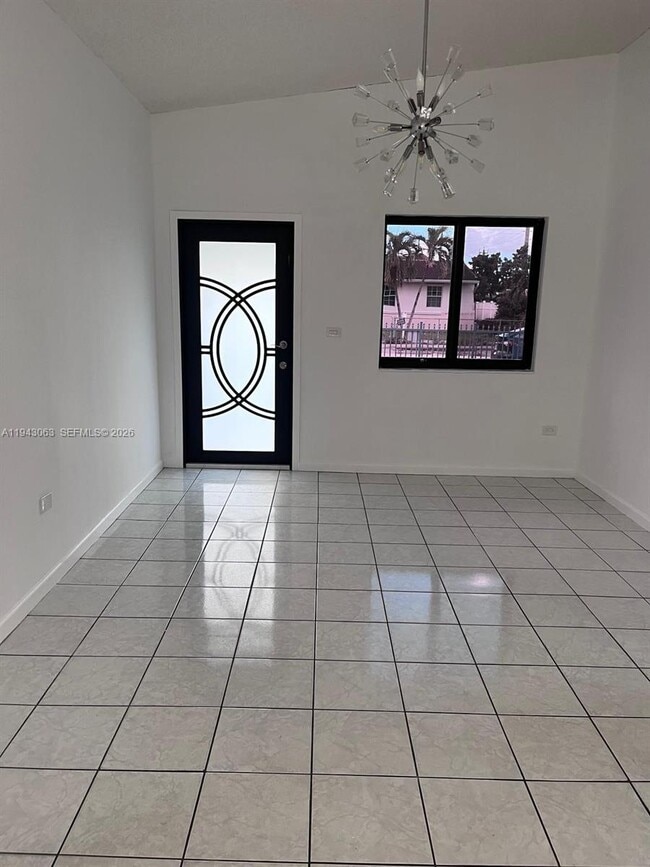 Foto del edificio - 50 NW 68th Ct