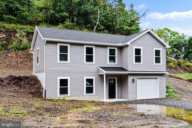 Foto del edificio - 476 Gravel Hill Rd