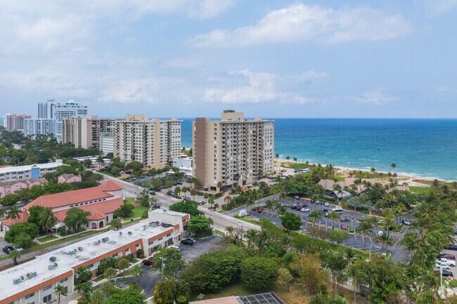 Contexto - Royal Coast Condominium