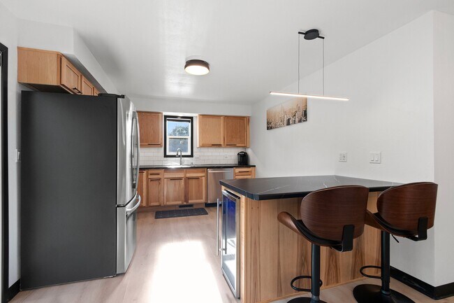 Foto del edificio - 2804 W Spencer St