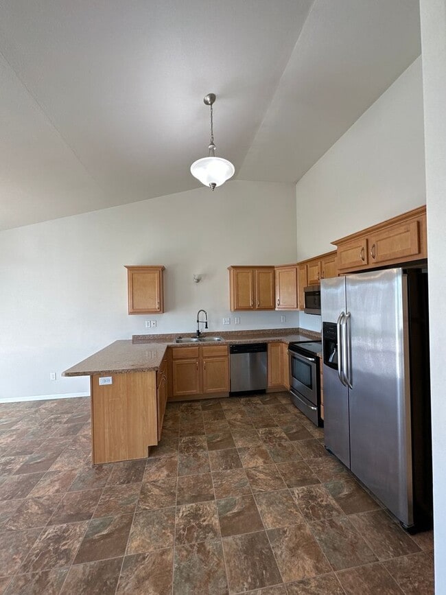 Building Photo - 66 Mulberry Loop NE