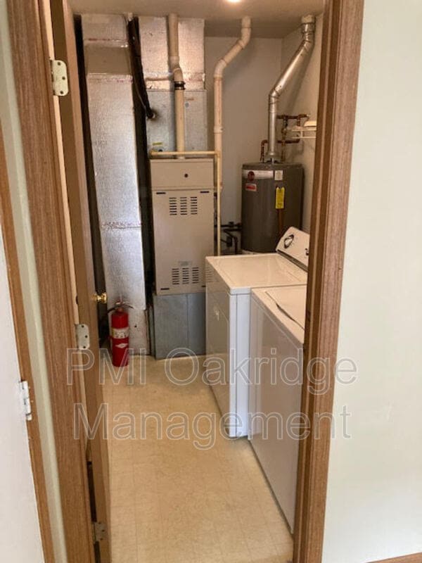 Building Photo - 247 Westhaven Dr