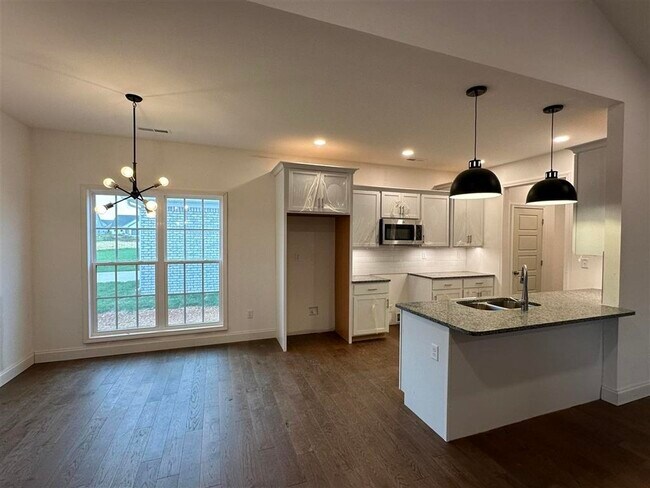 Building Photo - 2532 Carter Farms Rd
