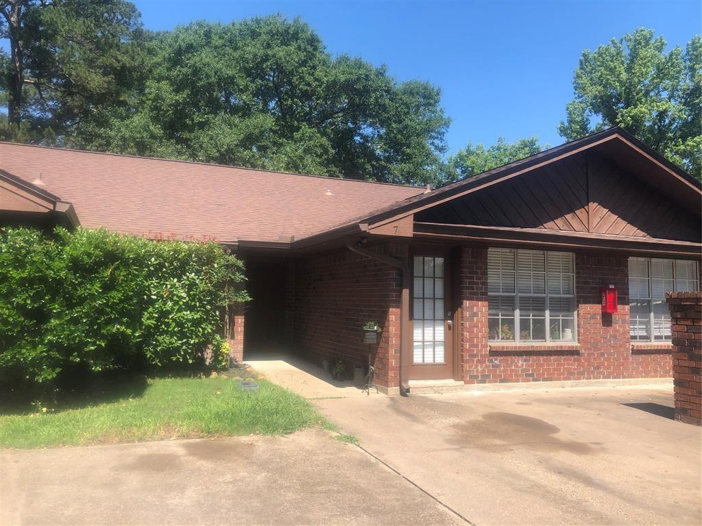 2904 Old Houston Rd, Huntsville, TX 77340 House Rental in Huntsville