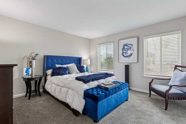 Foto del interior - ReNew Newport News