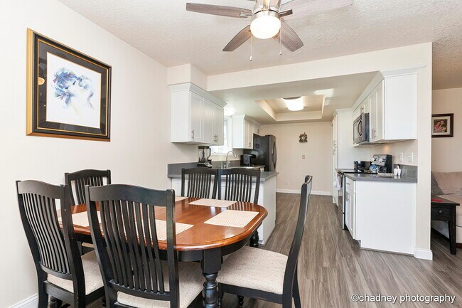 Foto del edificio - 1633 SW 22nd St