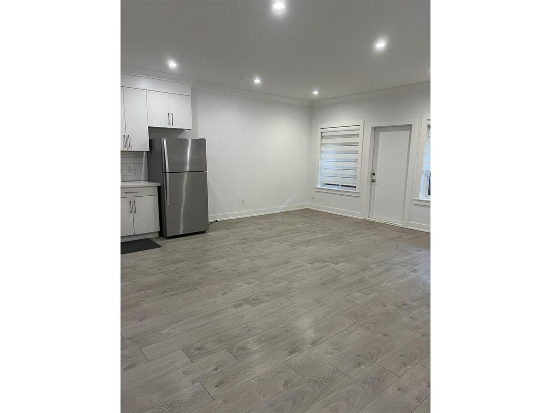 Photo principale - 7759-7157 157 St