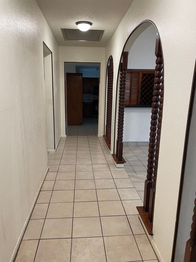 Foto del edificio - 3/2 Southside 1800 sqft, pet friendly, enc...