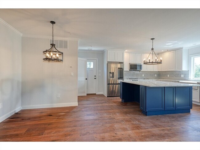 Photo - 369 Grant St Apartment