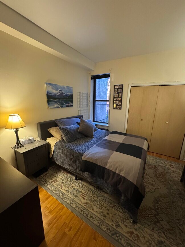 Foto del edificio - 729 Washington St